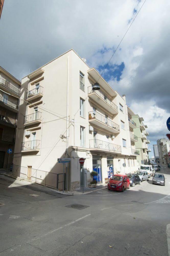Dimora Cappuccini Guest House Cisternino Εξωτερικό φωτογραφία