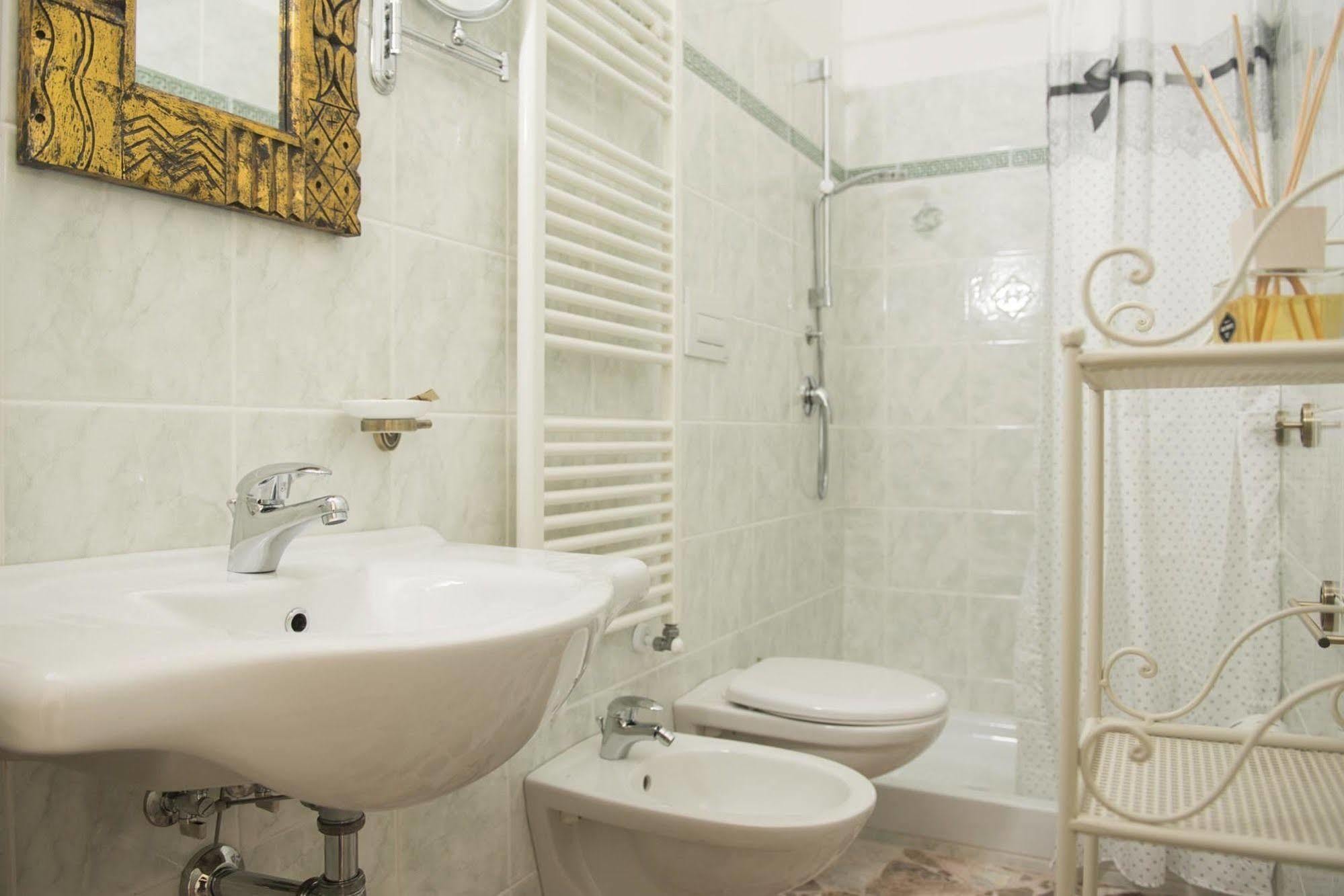 Dimora Cappuccini Guest House Cisternino Εξωτερικό φωτογραφία